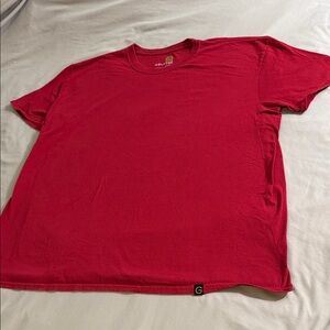 Gold Toe Men's Bold Red Short Sleeve Tee